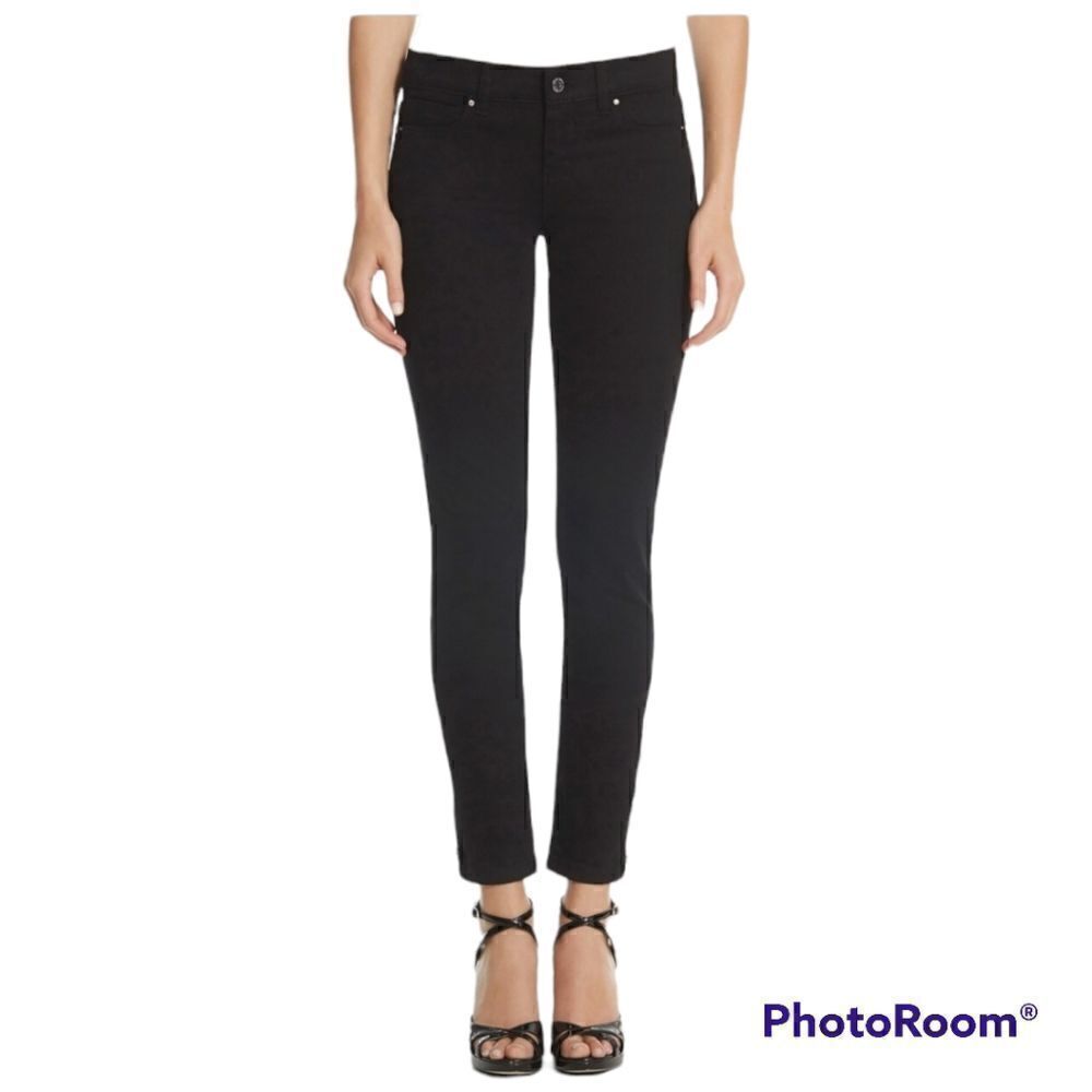 whbm Black Skimmer rhinestones Sz 6